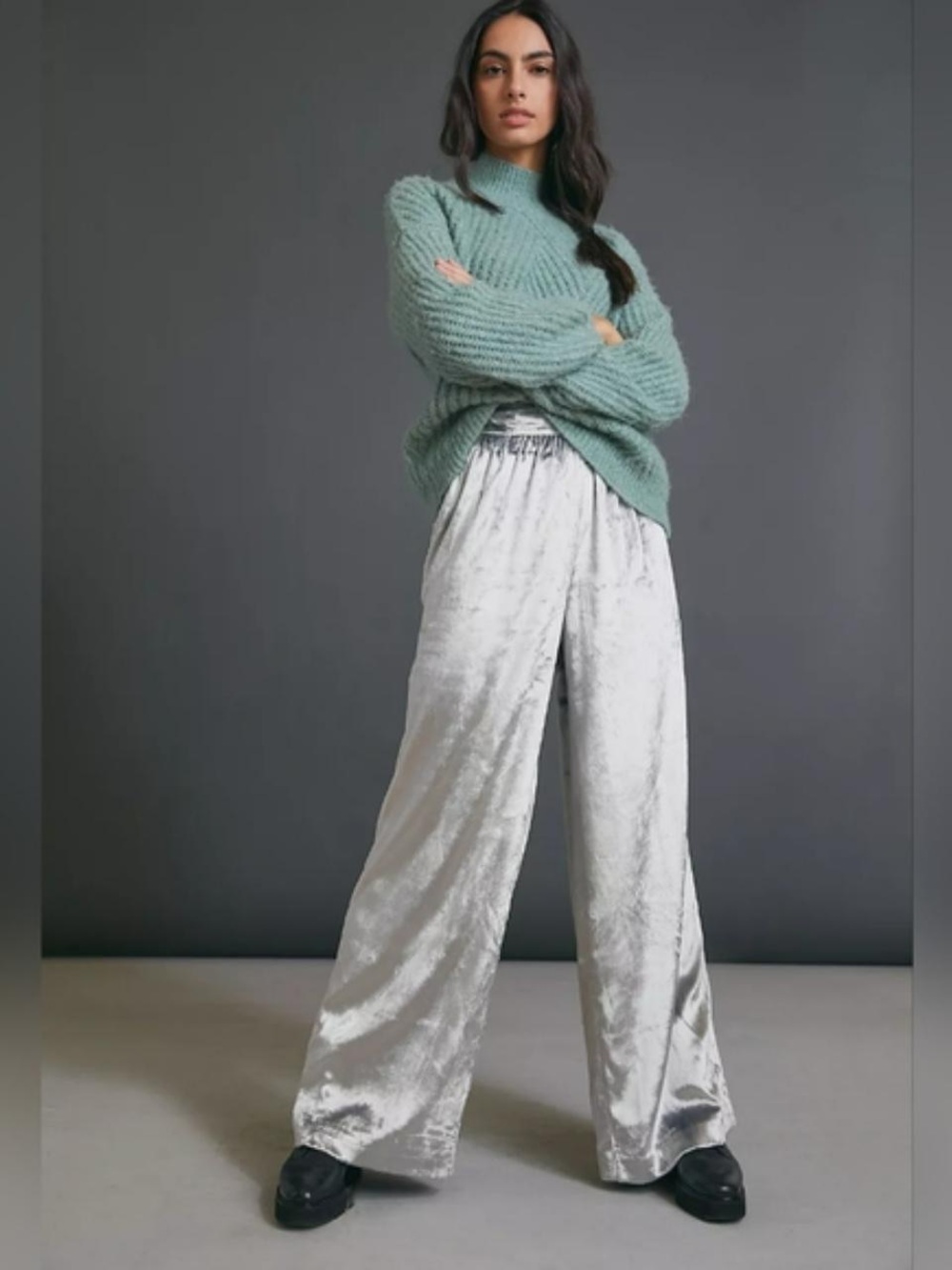 Maeve Anthropologie Anastacia Wide Leg Silver Metallic Velvet Pants, XS